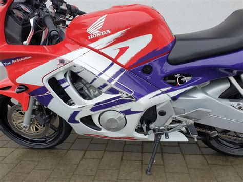 Honda Cbr F Na Kat A Motocykle U Ywane Sprowadzane Typ Oferty