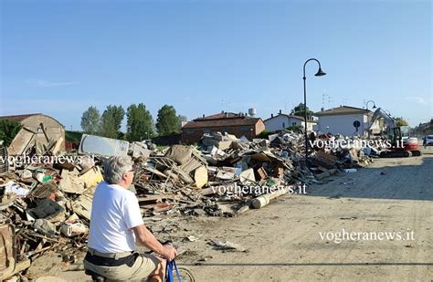 Santagata Alluvione Anche I Volontari Della Protezione