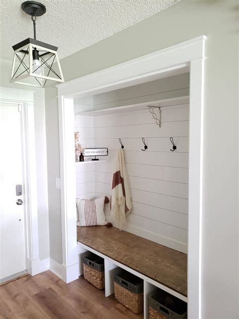 Mudroom Closet Bench Dandk Organizer