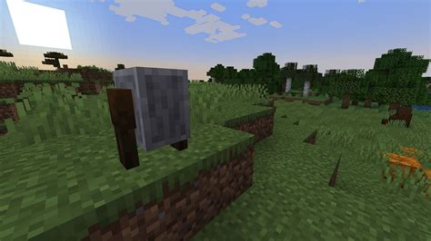Guide to item repair in Minecraft: Crafting grid, anvil, Mending, and more