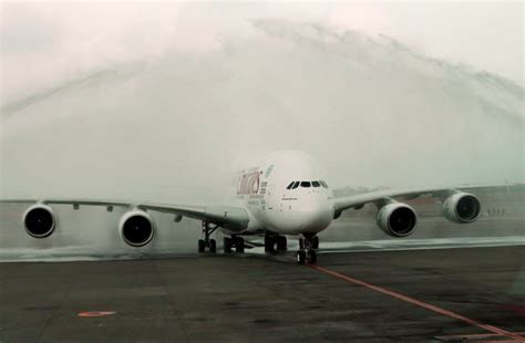 阿聯酋航空a380巨無霸客機首度登台亮相