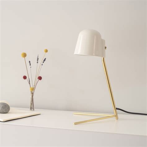 Creative Director desk lamp • porcelain desk lamp • ikitree