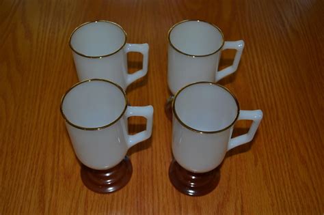 Vintage Set Of 4 White Milk Glass Pedestal Mugs Coffee Cups Gold Rim 1886784470