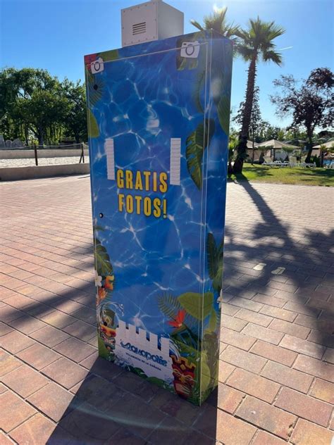 Kiosco de exterior en Aquopolis Villanueva de la Cañada