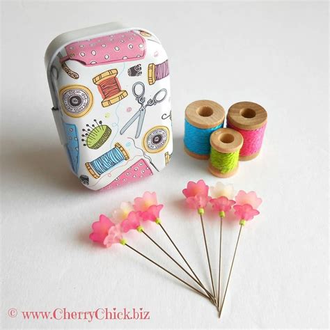 Here S Another New Design In The Pins In Tins These Six Charming Pink Sewing Pins Come With