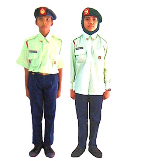 TKRS Sk Bukit Kemuning 2 PAKAIAN DAN PERALATAN KADET TUNAS KRS