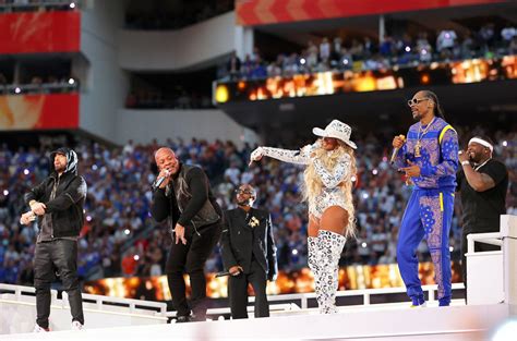 2022 Super Bowl Halftime Show: 12 Minutes That Made Hip-Hop History ...
