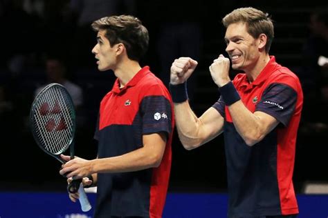 Masters Pierre Hugues Herbert Et Nicolas Mahut Se Qualifient Pour La