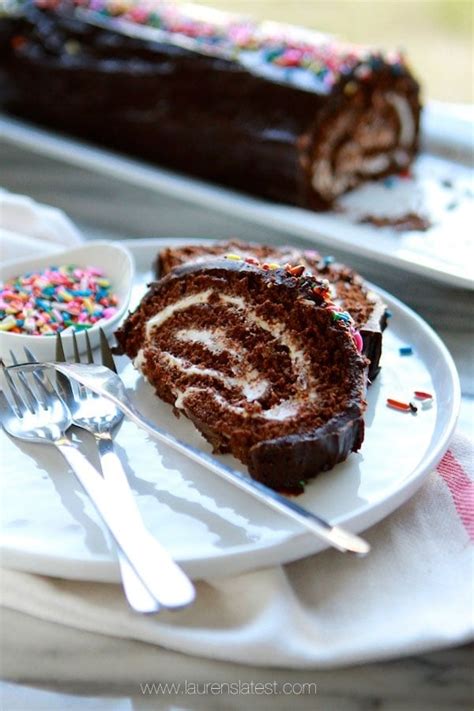 Easy Chocolate Swiss Roll Cake Laurens Latest