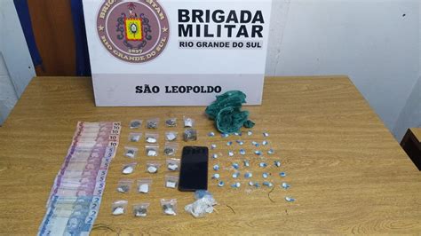 Homem é preso por tráfico de drogas no bairro Santos Dumont Notícias