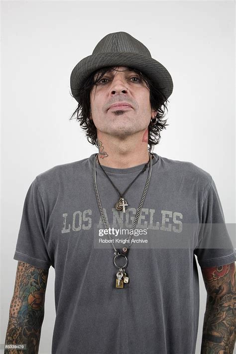 Photo Of Motley Crue And Tommy Lee Posed Portrait Of Tommy Lee News