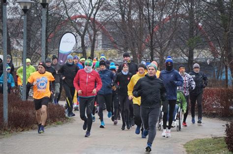 Iławski parkrun gra z WOŚP Przed startem biegu odbyły się licytacje