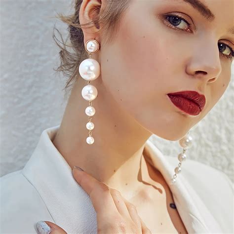 Iparam Trend Simulation Pearl Long Earrings Female White Round Pearl