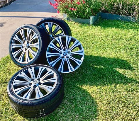 Genuine Holden VF Calais Caprice Mag Wheels Good Condition EBay