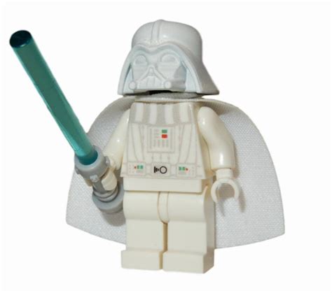 HeroBloks - White Darth Vader - Paul Janowski