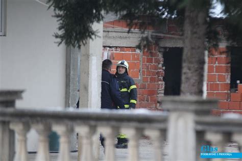 Foto Buknuo Po Ar U Potkrovlju Obiteljske Ku E Glas Podravine