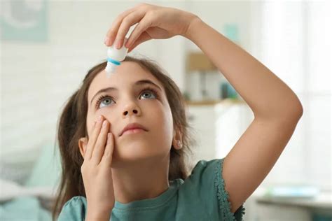 Imágenes de Gotas para los ojos fotos de Gotas para los ojos sin