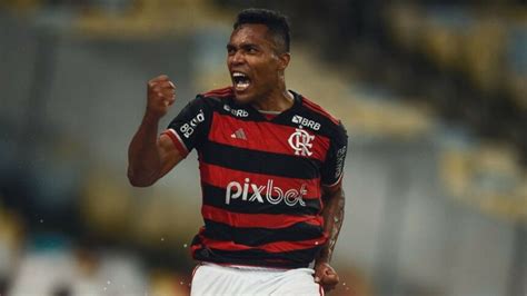 Alex Sandro Compartilha Segredo Para Marcar Gol Em Partida Do Flamengo