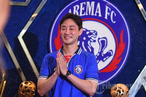 Arema Fc Kenalkan Pemain Asing Baru Foto Tribunnews