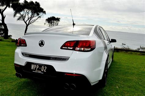 Walkinshaw Supercharges Holden Vf Commodore Hsv Gen F Autoevolution