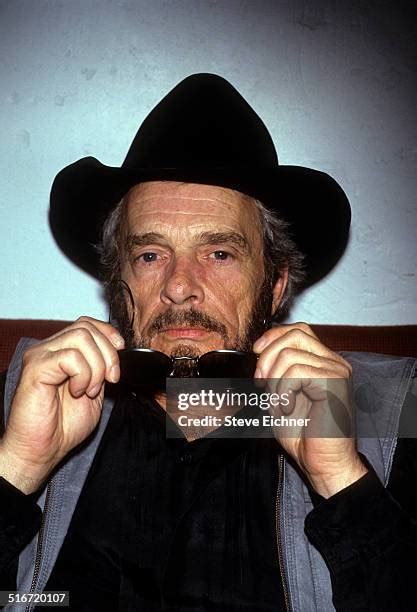 Merle Haggard Photos And Premium High Res Pictures Getty Images