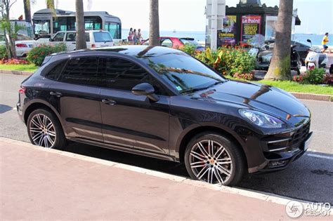 Porsche Macan Turbo | Porsche macan turbo, Porsche, Porsche sports car