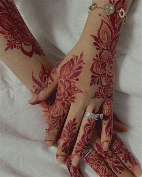 Pin By Anabia Hashmi On Henna Henna Inspired Tattoos Henna Tattoo