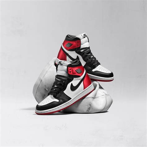 Nike Wmns Air Jordan 1 Retro High Satin Black Toe My Sports Shoe