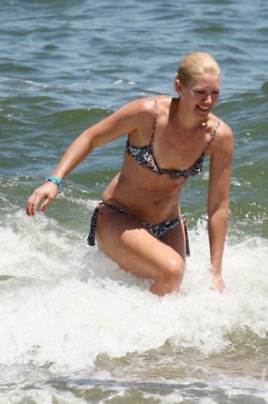 Valeria Mazza In Bikini Libero Quotidiano
