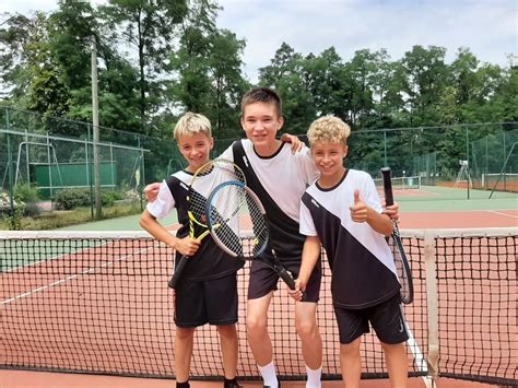 Tennis Les Jeunes De Bischwiller Sont Champions Dalsace Maxi Flash