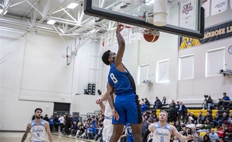 Men S Basketball Keyano Huskies Vs Lethbridge College Kodiaks