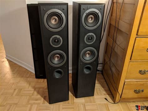 Free Functional Technics Sb T Floorstanding Speakers Photo