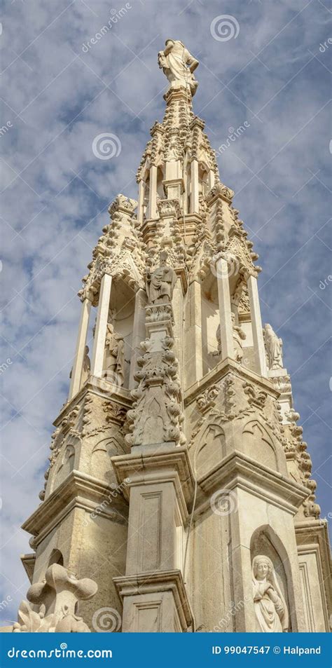 Cathedral Pinnacle, Milan, Italy Stock Image - Image of gothic ...