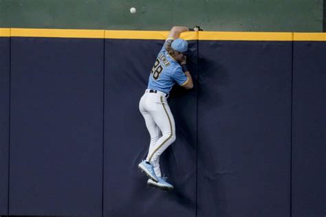 Brewers Lose To San Francisco Willy Adames Injured By Foul Ball