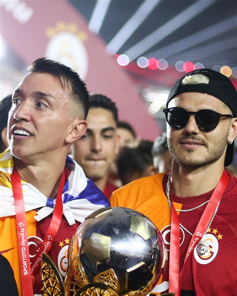 Fernando Muslera ve Mauro Icardi Takım fotoğrafları Fotoğraf Aslanlar