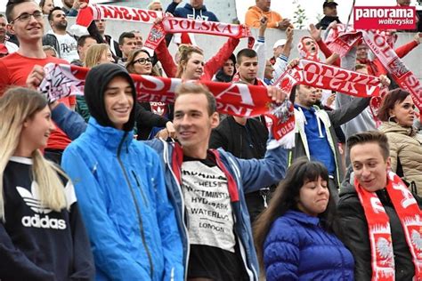 Mo Na U Nas Razem Pokibicowa Reprezentacji Polski Graj Cej Na Mundialu