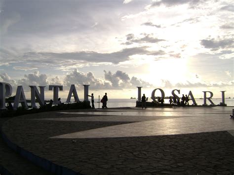 jalan makan foto: Pantai Losari