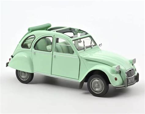 楽天市場国内在庫品ノレブ 1 18 シトロエン 2CV 6 クラブ 1982 グリーン NOREV CITROEN 2CV 6