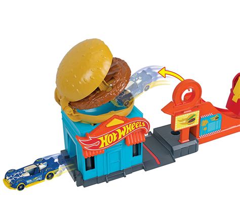 Hot Wheels Şehir Otoparkı Oyun Setleri FRH GPD