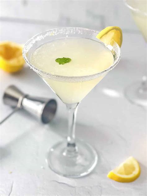 Lemon Drop Martini (Only 4 Ingredients!)