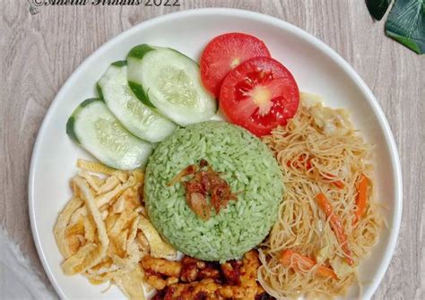 Resep Nasi Uduk Hijau Sawi Magic Oleh Adelia Firdaus Cookpad