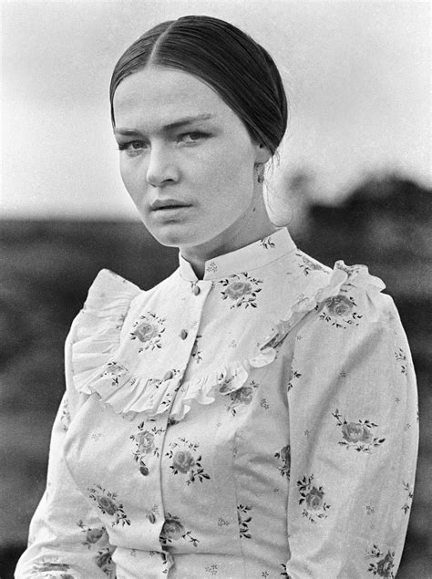 Как в молодости выглядела Людмила Чурсина (20 фото) | Actors, Portrait ...