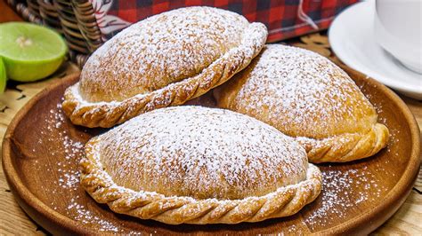 Prepara empanadas peruanas de carne receta auténtica paso a paso