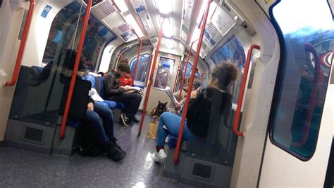 What Are Your Commute Observations? - 03/02/16 : london