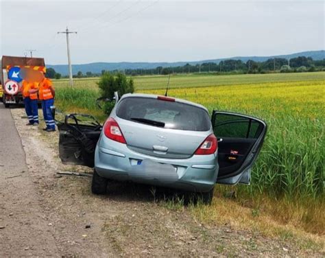 Ultima Or Un Autocar I Un Autoturism Implicate Ntr Un Accident