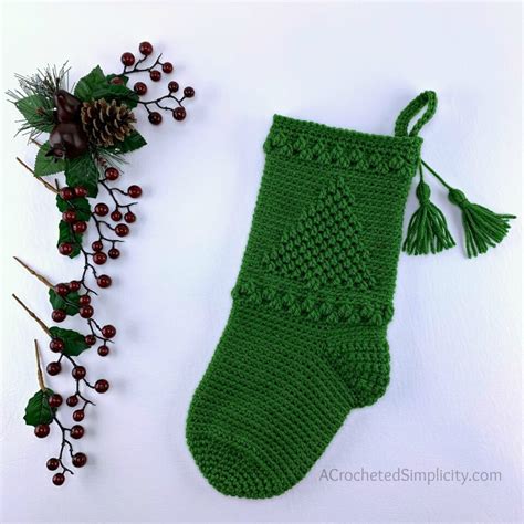 25 Free Crochet Christmas Stocking Patterns Sarah Maker