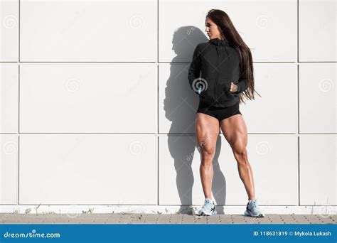 Athletic Woman With Big Quads Muscular Girl Posing Outdoor Muscular