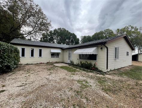 For Sale 121133 87w Road Mccreary Manitoba R0j1b0 202500117