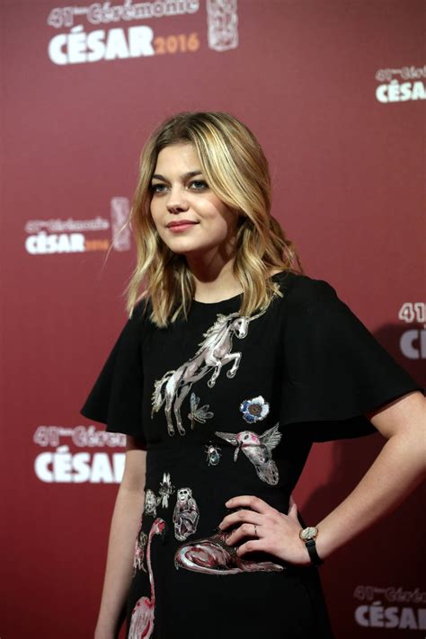 Photo Louane Emera Photocall Lors De La E C R Monie Des Cesar Au