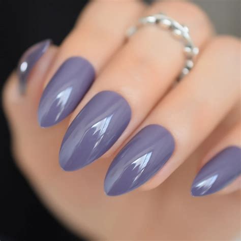 Faux Ongles Ovales Pointus Couleur Unie Violet Gris Stiletto Doux Couverture Complète